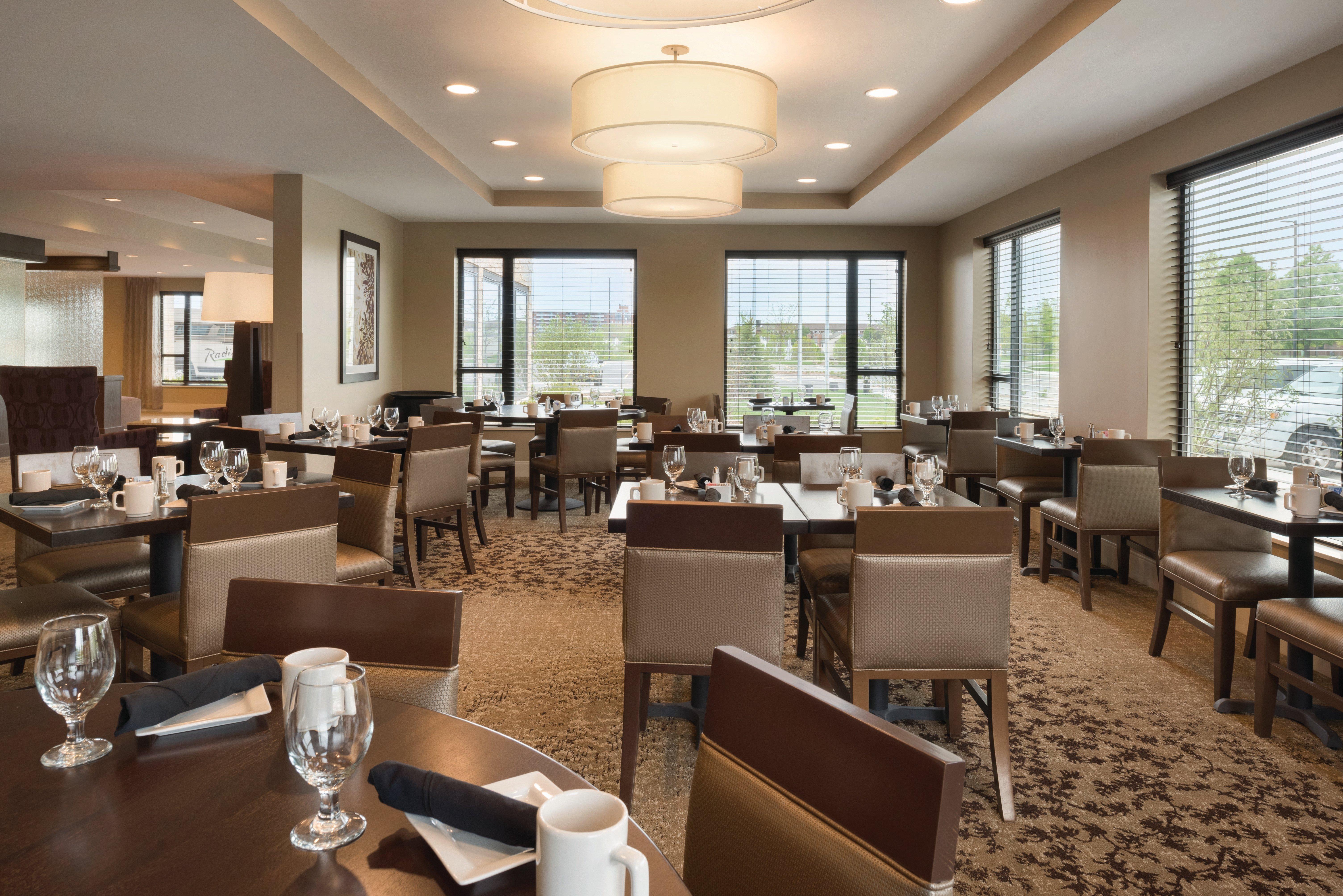 Holiday Inn Chicago Schaumburg By Ihg Bagian luar foto